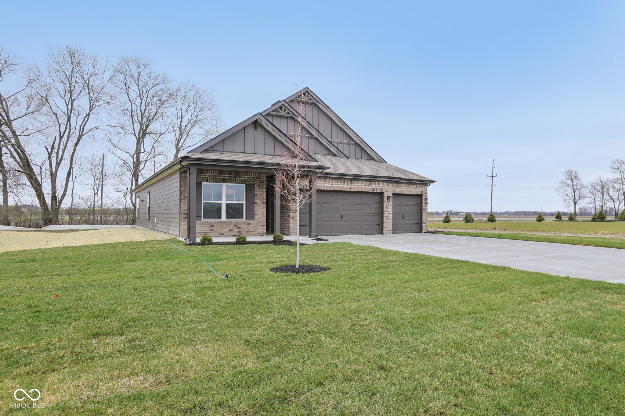 5734 Bancroft Drive Pendleton, IN 46064 - Photo 3 of 37