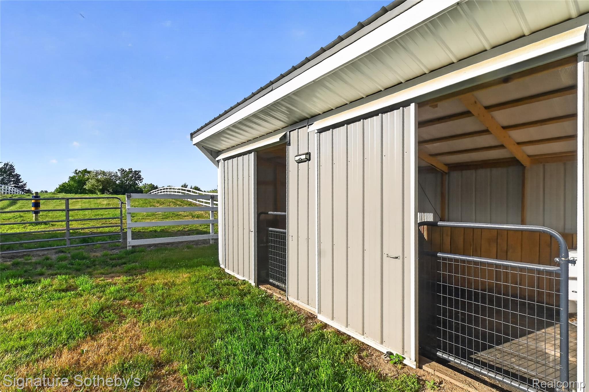 741 West Hunt Road Mayville, MI 48744 - Photo 80 of 99 A9EC75FC-BA71-48C7-96F0-D2023F6EE2CE.jpeg