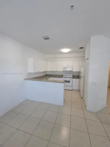 $2,450 | 4415 Southwest 160th Avenue, Unit 202, Miramar, FL 33027