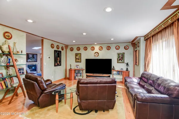 $1,550,000 | 9 Sherwood Court, Holmdel, NJ 07733