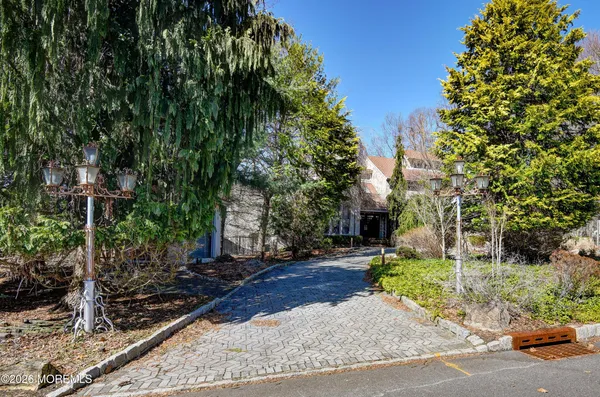 $1,550,000 | 9 Sherwood Court, Holmdel, NJ 07733