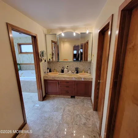 $1,550,000 | 9 Sherwood Court, Holmdel, NJ 07733