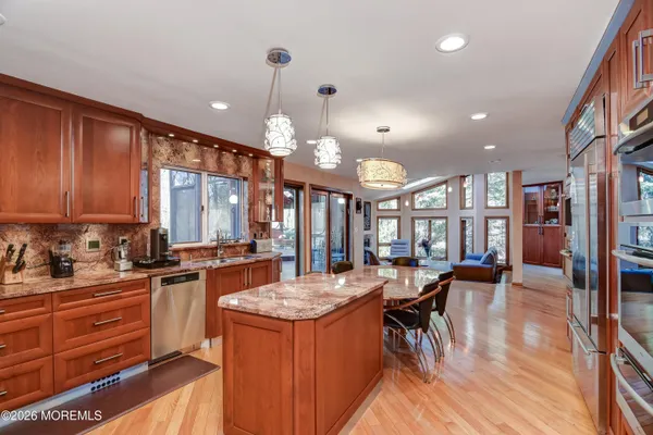 $1,550,000 | 9 Sherwood Court, Holmdel, NJ 07733