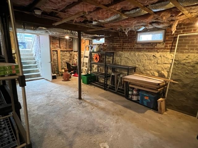 202 Raleigh Way Portsmouth, NH 03801 - Photo 8 of 11