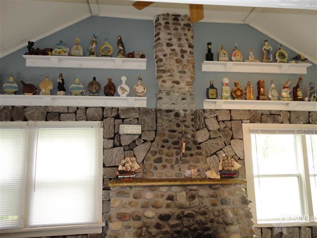6733 East Harrold Road Churubusco, IN 46723 - Photo 2 of 21 Gallery Image 2