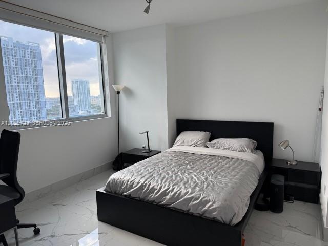 92 Southwest 3rd Street, Unit 2109 Miami, FL 33130 - Photo 3 of 8