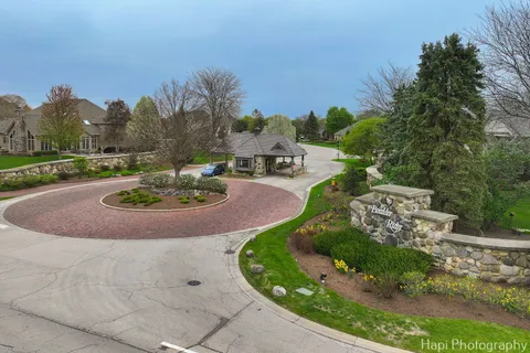 $575,000 | 4 Shadow Creek Court, Lake In The Hills, IL 60156