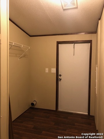 1914 14th Street, Unit 10 Hondo, TX 78861 - Photo 10 of 13 a view of small space