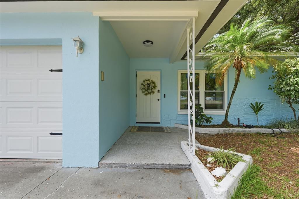 2140 Northeast Coachman Road Clearwater, FL 33765 - Photo 3 of 40