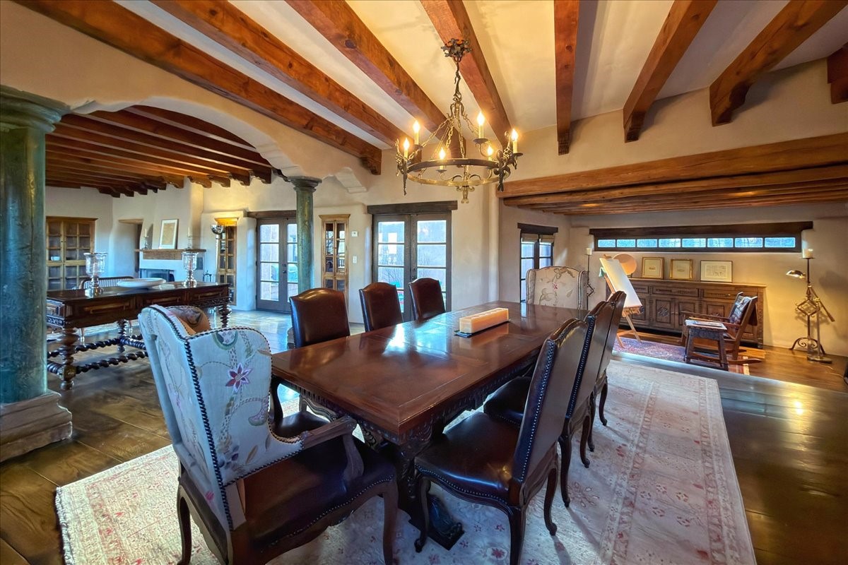1433 Upper Canyon Road Santa Fe, NM 87501 - Photo 16 of 57 Great Room