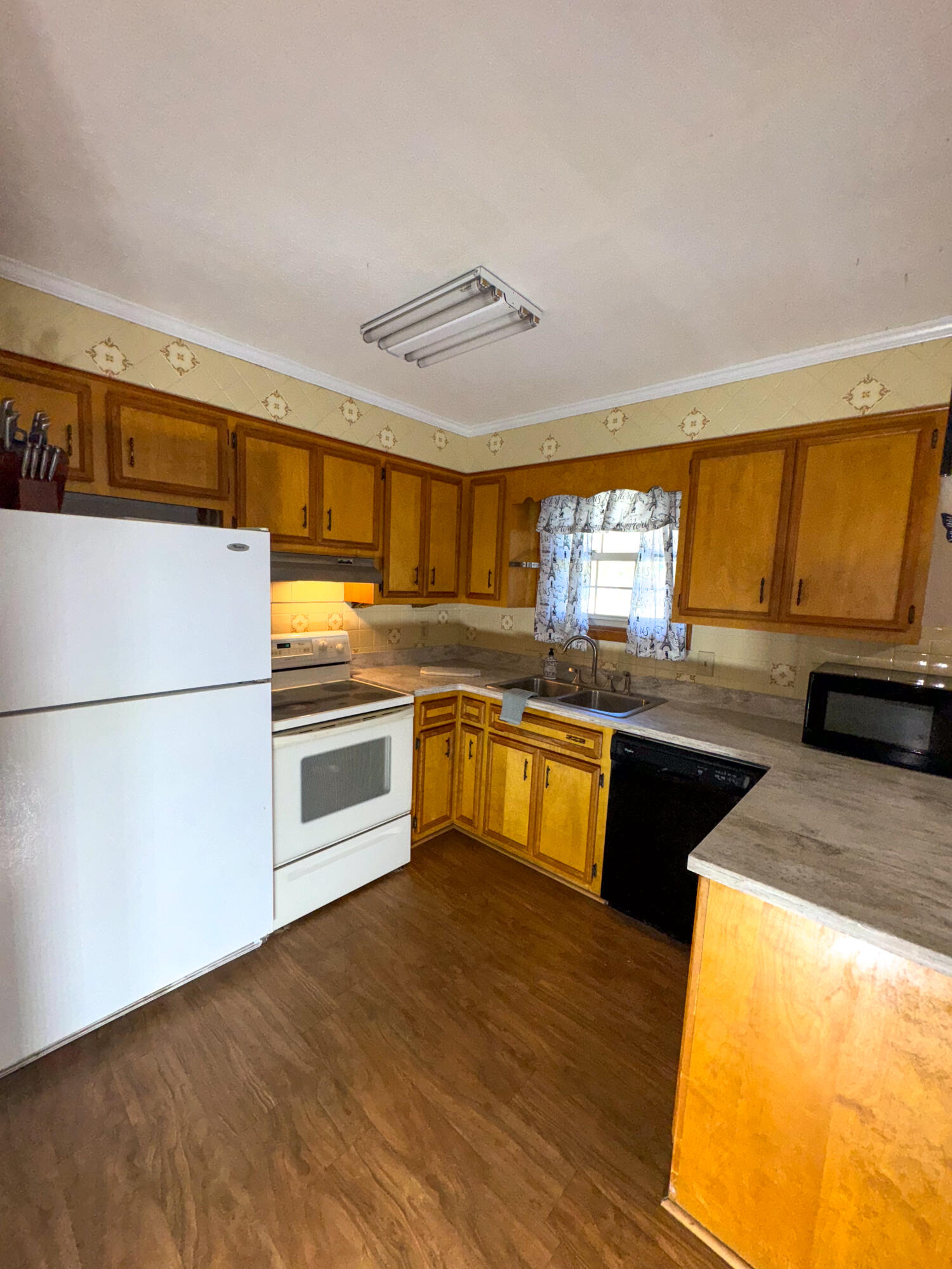 2411 Boykin Road Hephzibah, GA 30815 - Photo 8 of 23 1000033662