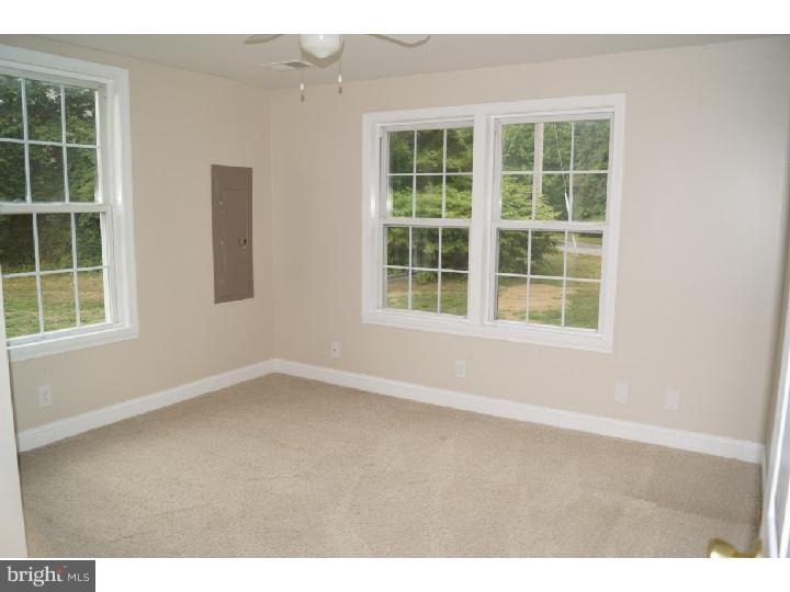 48 Meadow Road New Castle, DE 19720 - Photo 9 of 11 Gallery Image 9