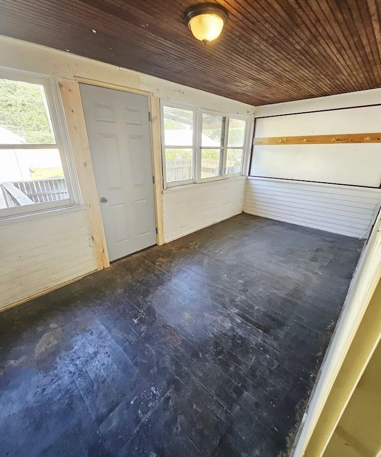 1125 Hackett Street Beloit, WI 53511 - Photo 13 of 16