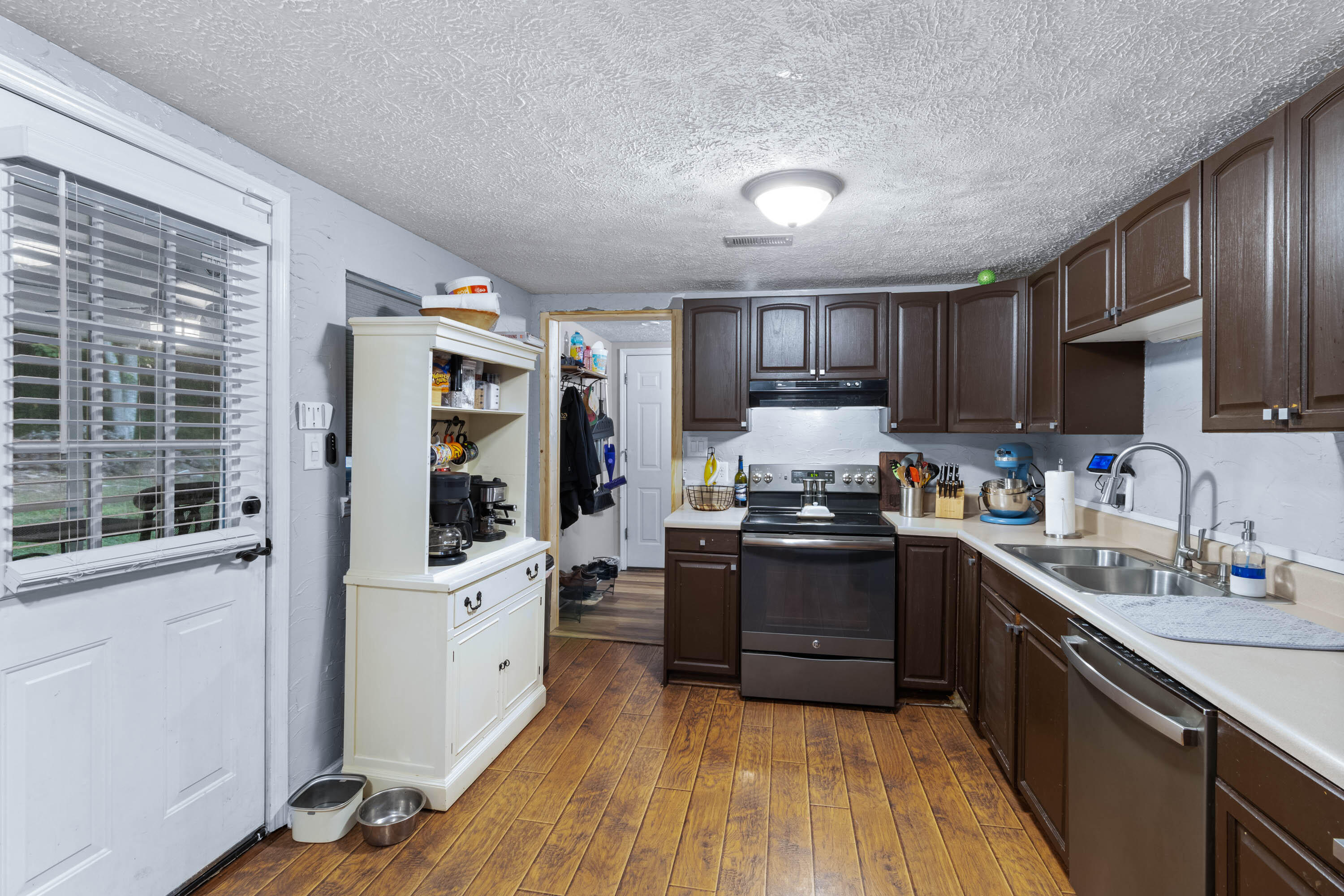 89 Ellis Springs Road Ringgold, GA 30736 - Photo 10 of 31 89 Ellis Springs Rd-18