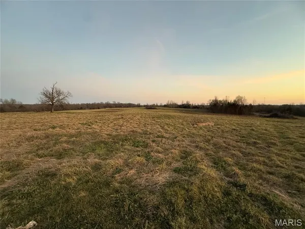$148,000 | 000 County Road 7830, Caulfield, MO 65626