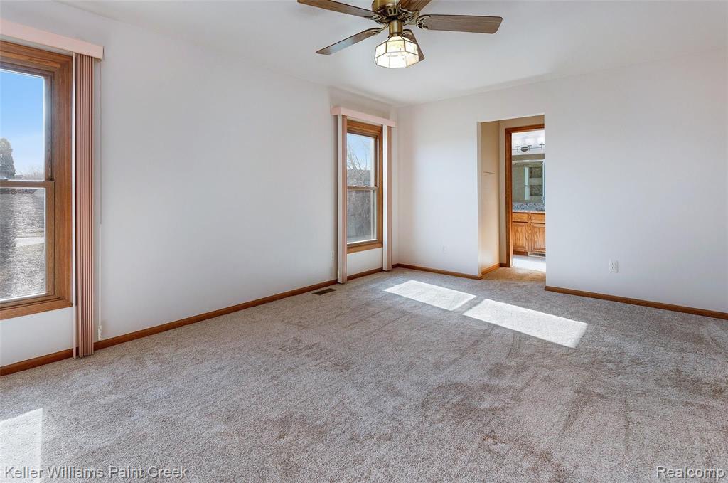 3247 Primrose Drive Rochester Hills, MI 48307 - Photo 15 of 27