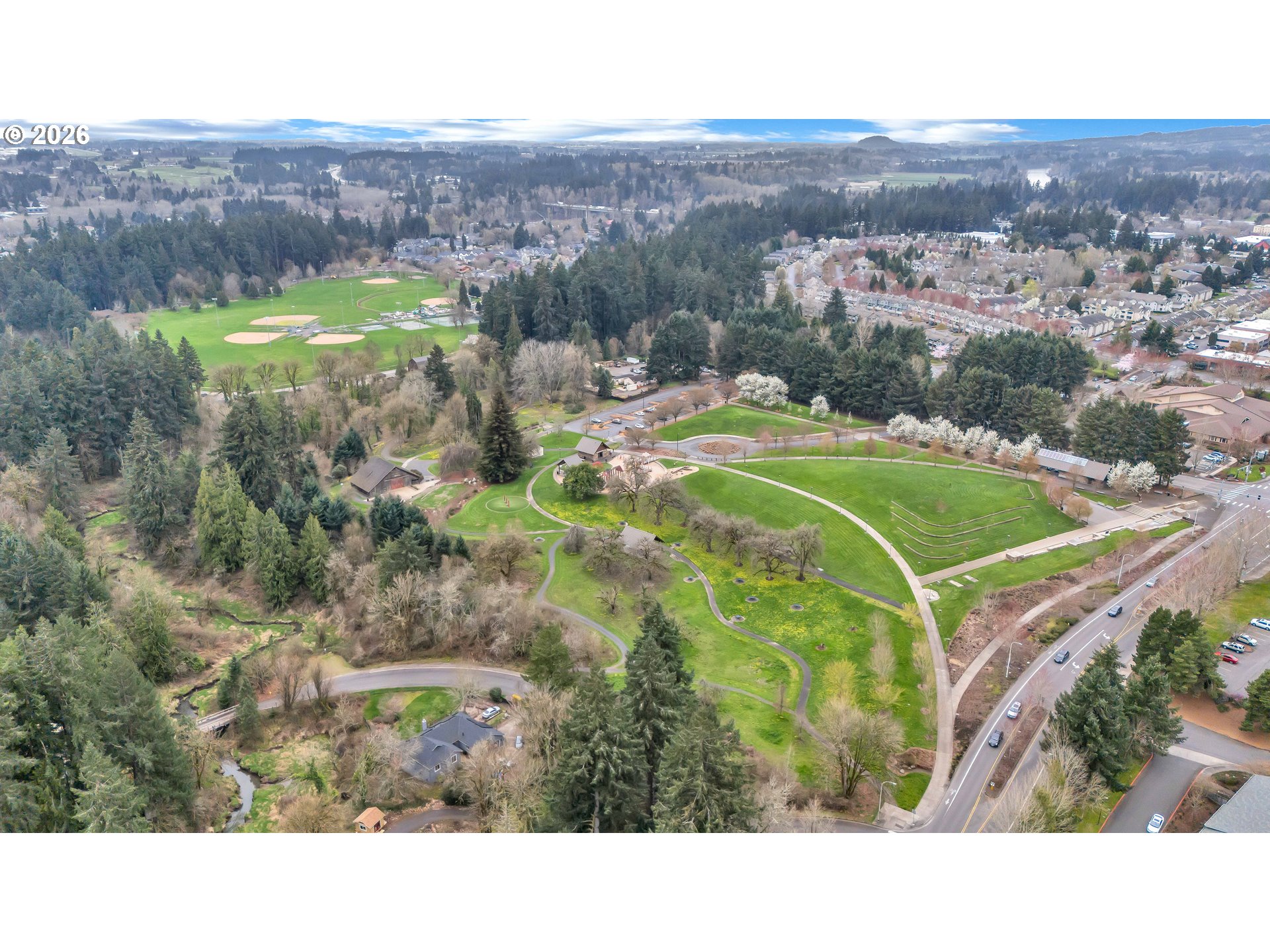 29700 Southwest Courtside Drive, Unit 36 Wilsonville, OR 97070 - Photo 40 of 40 a view of a tennis court