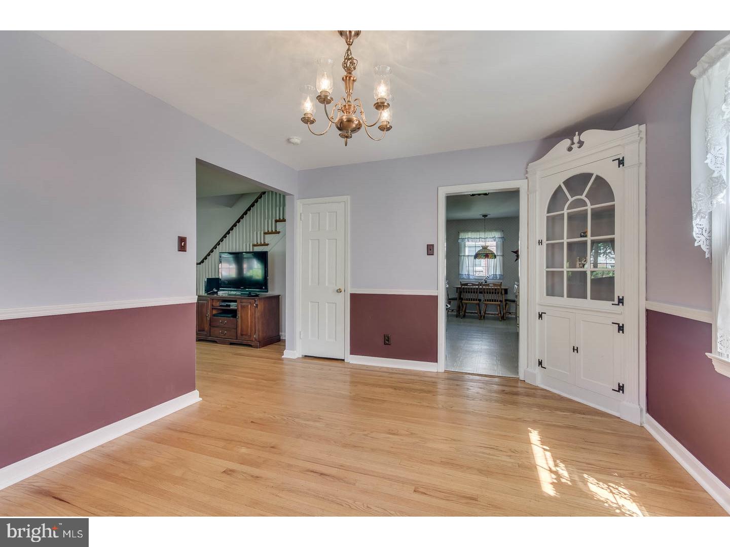 19 Merion Road Cherry Hill, NJ 08002 - Photo 4 of 19