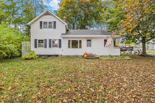 $325,000 | 2577 South Custer Road, Custer, MI 49405