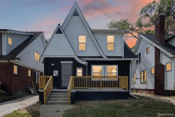 $275,000 | 16883 Santa Rosa Drive, Detroit, MI 48221