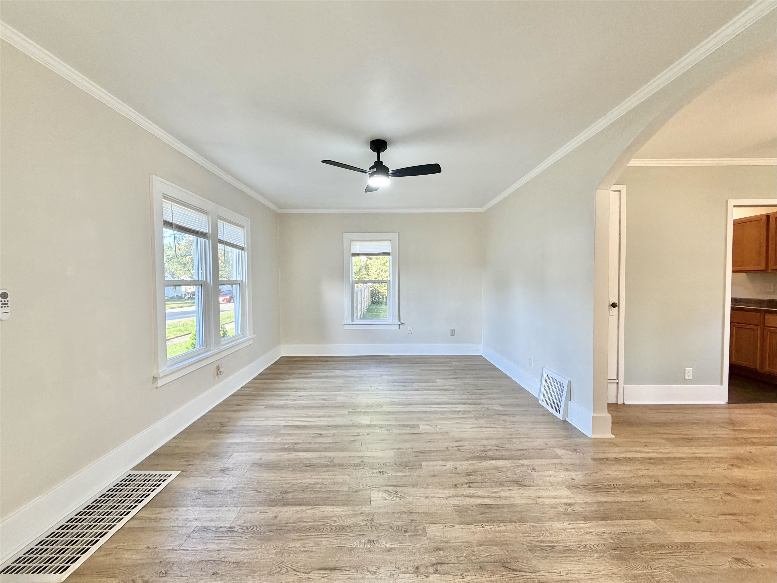 335 Ridgeland Avenue Beloit, WI 53511 - Photo 6 of 22 Gallery Image 6