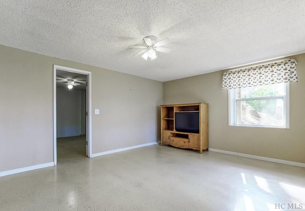 96 Laurel Ridge Franklin, NC 28734 - Photo 57 of 67 Gallery Image 57