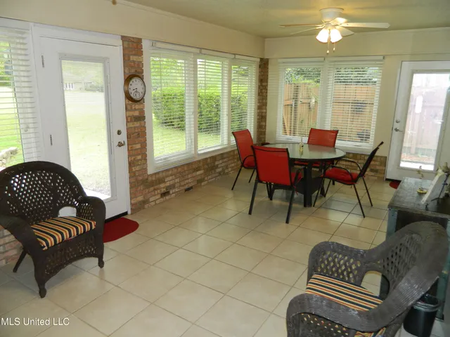 $299,900 | 7922 Lanai Place, Diamondhead, MS 39525
