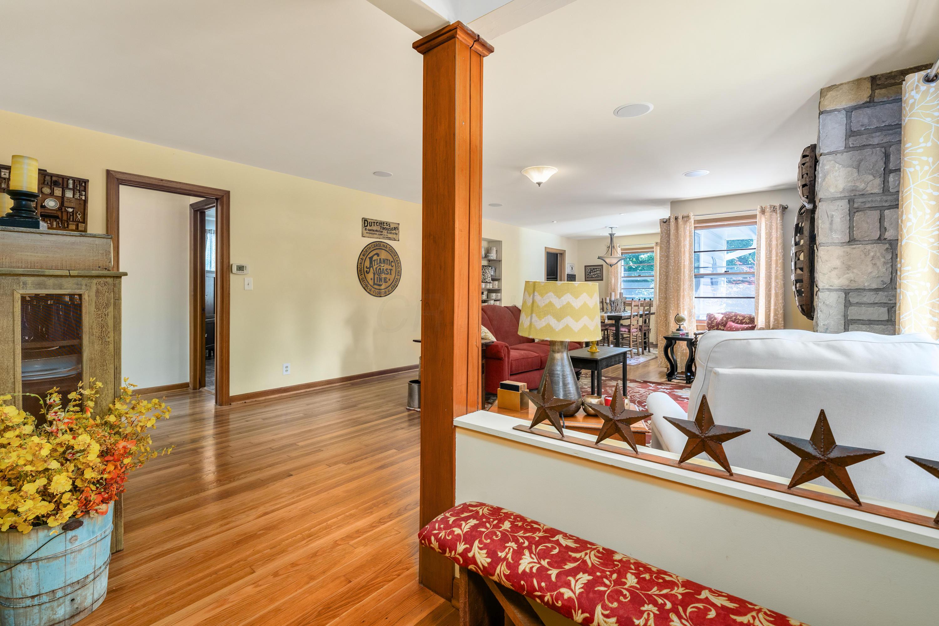 2586 Minerva Lake Road Columbus, OH 43231 - Photo 12 of 69 Gallery Image 12