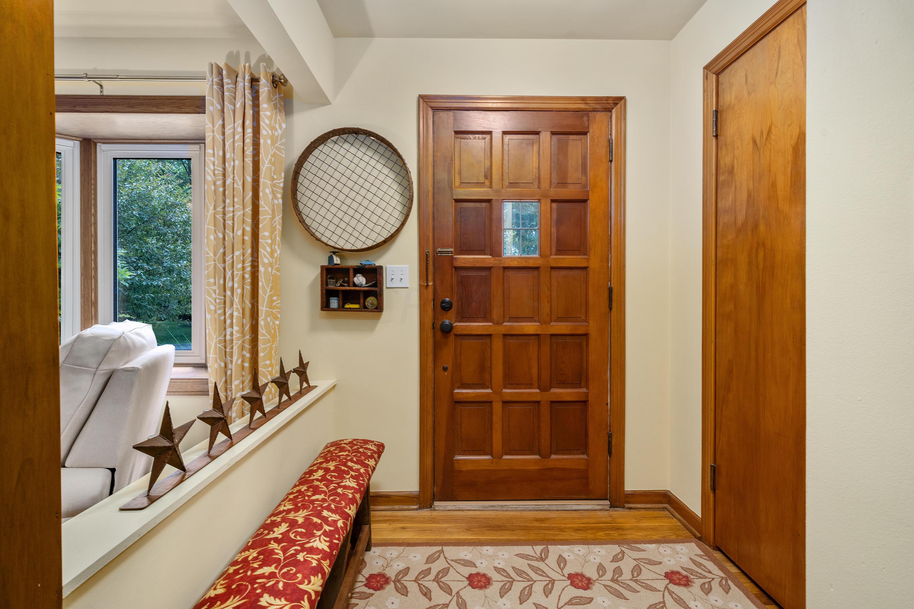 2586 Minerva Lake Road Columbus, OH 43231 - Photo 13 of 69 Gallery Image 13