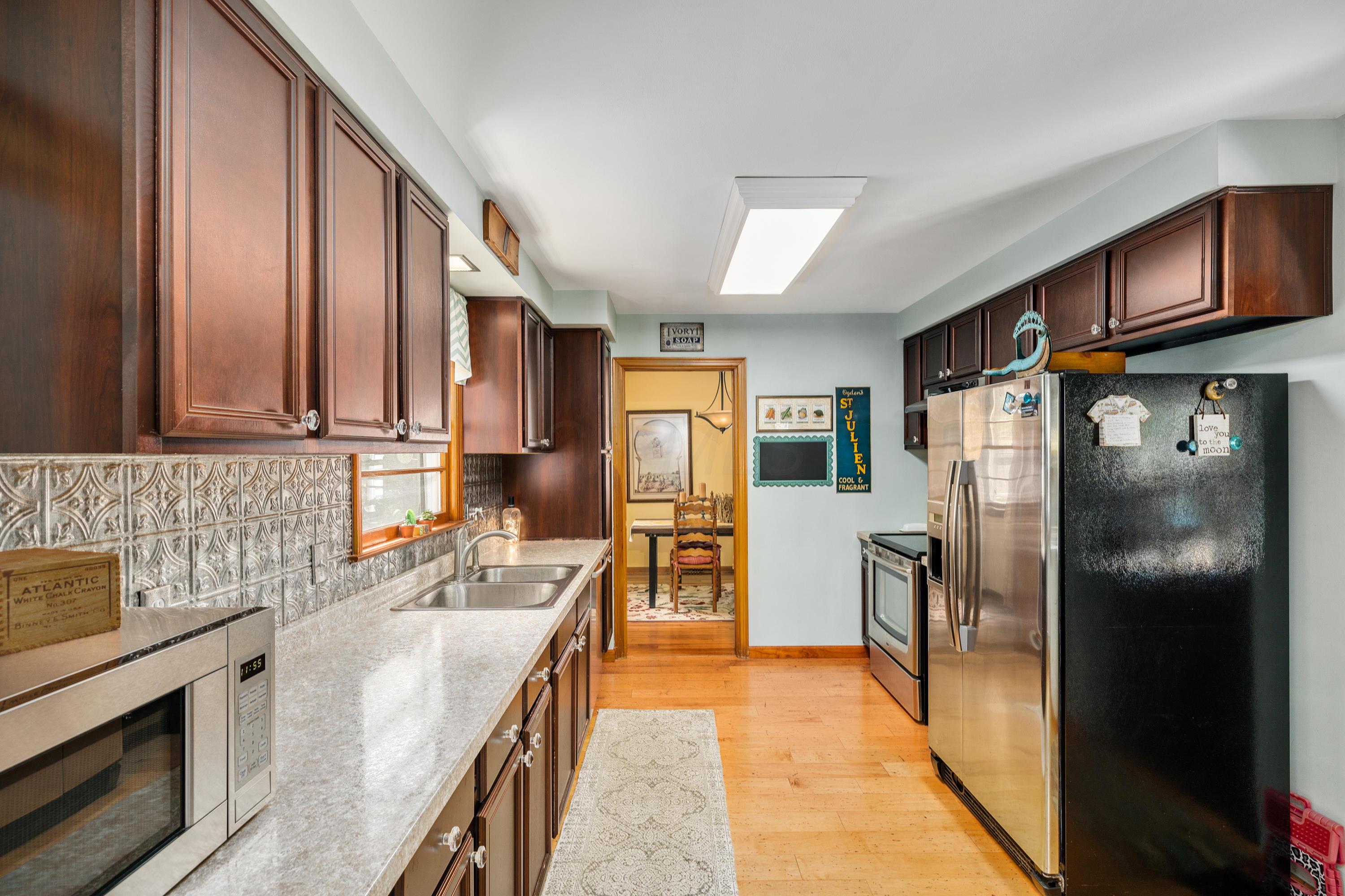 2586 Minerva Lake Road Columbus, OH 43231 - Photo 30 of 69 Gallery Image 30
