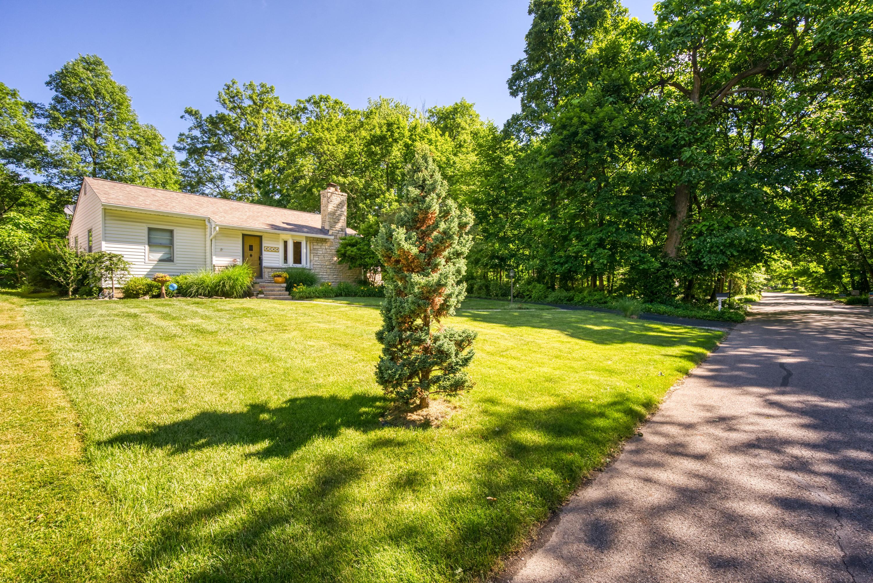 2586 Minerva Lake Road Columbus, OH 43231 - Photo 8 of 69 Gallery Image 8