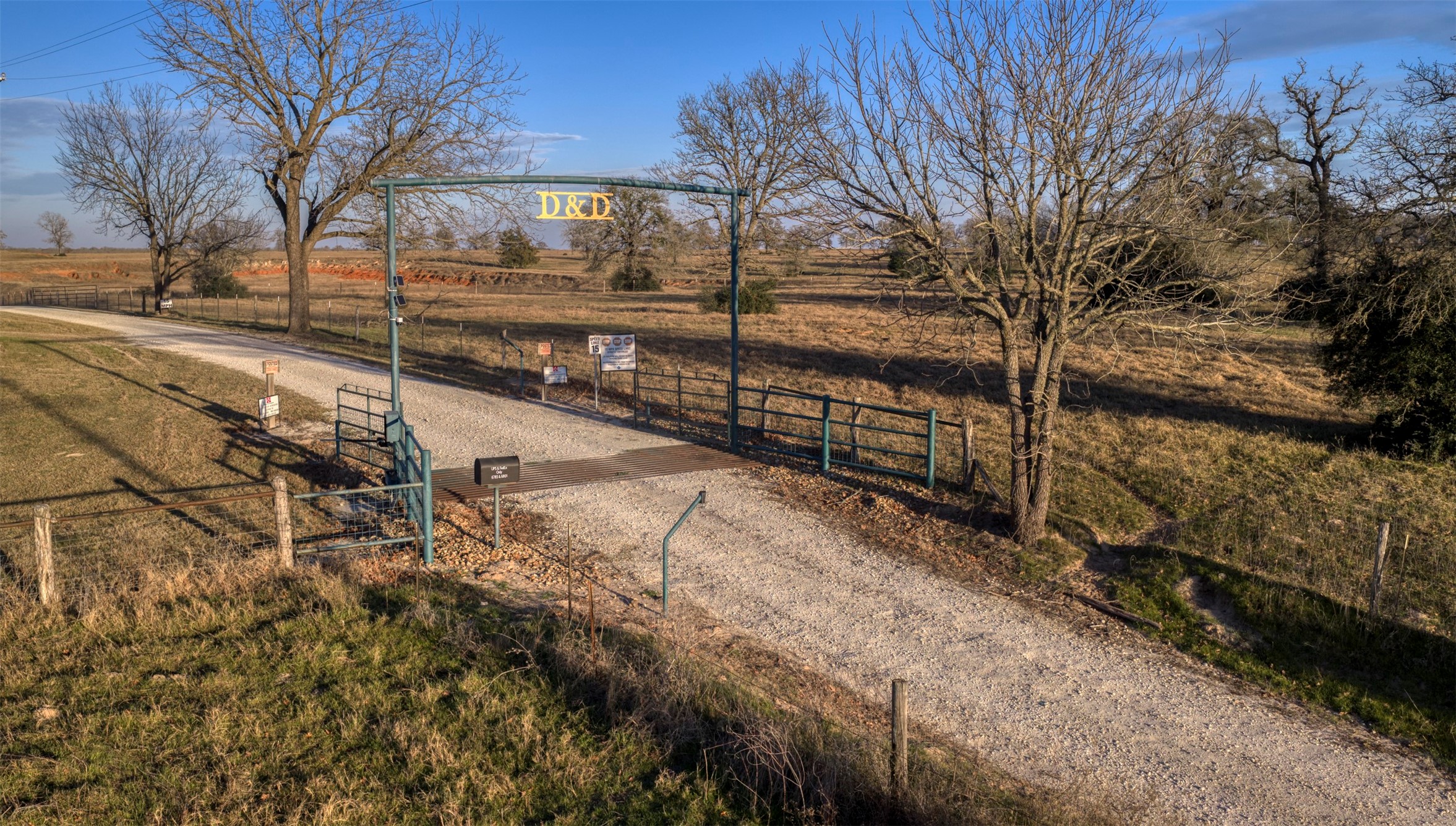 6785 Jones Orchard Road Franklin, TX 77856 - Photo 2 of 38