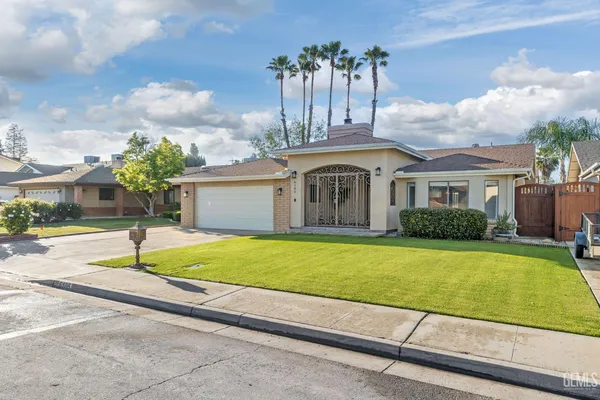 $425,000 | Undisclosed Address, Bakersfield, CA 93306