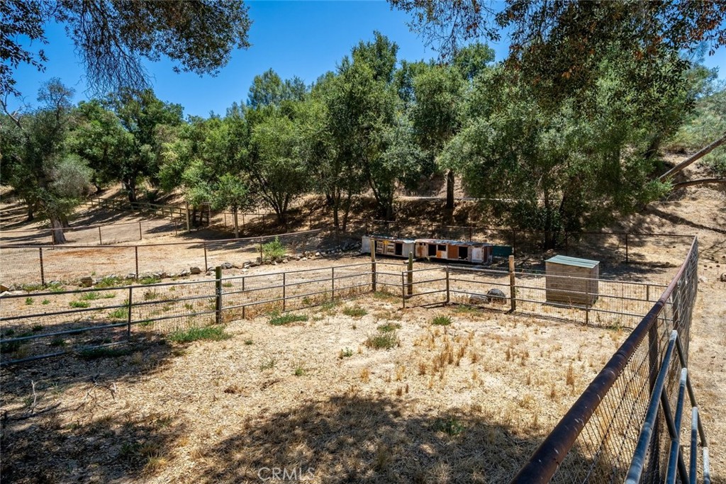 9740 Huer Huero Road Creston, CA 93432 - Photo 48 of 70