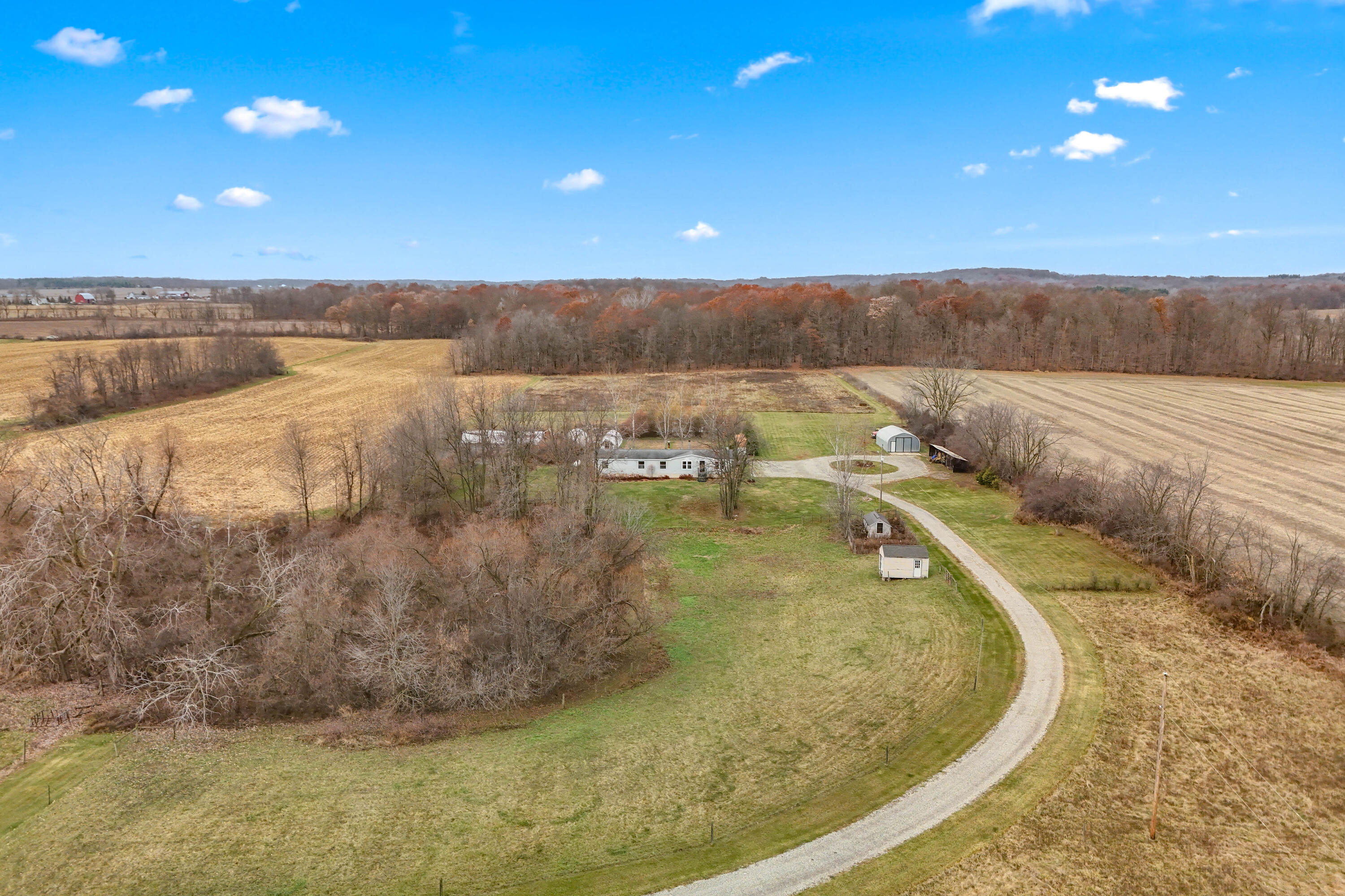 7550 Carncross Road Pittsford, MI 49271 - Photo 12 of 63 8