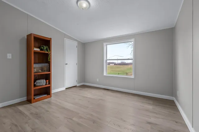 $259,000 | 7550 Carncross Road, Pittsford, MI 49271