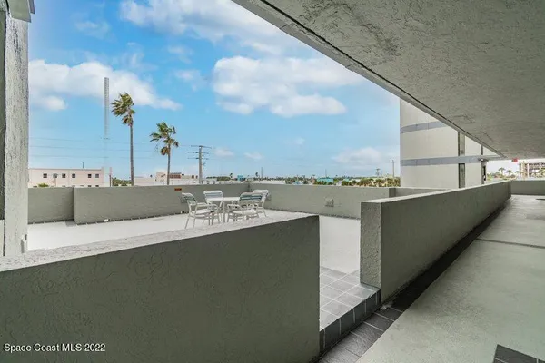 $2,850 | 85 South Atlantic Avenue, Unit 302, Cocoa Beach, FL 32931
