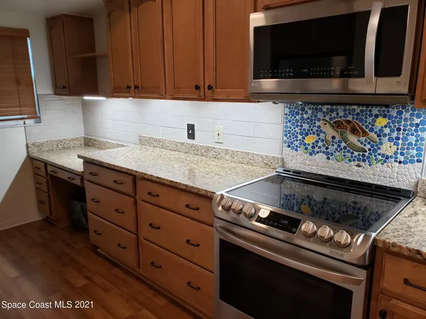 $2,850 | 85 South Atlantic Avenue, Unit 302, Cocoa Beach, FL 32931