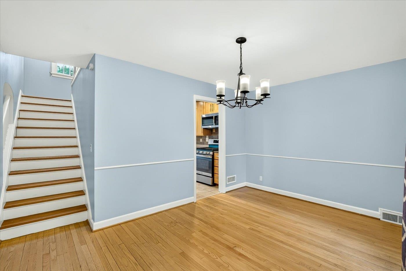 4186 Nakoma Road Madison, WI 53711 - Photo 8 of 42