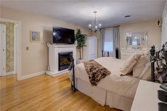 $824,900 | 181 Heritage Drive, Warwick, RI 02818