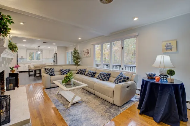 $824,900 | 181 Heritage Drive, Warwick, RI 02818