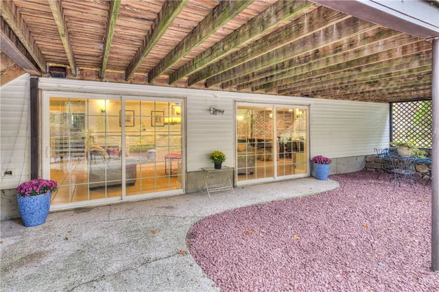 $824,900 | 181 Heritage Drive, Warwick, RI 02818