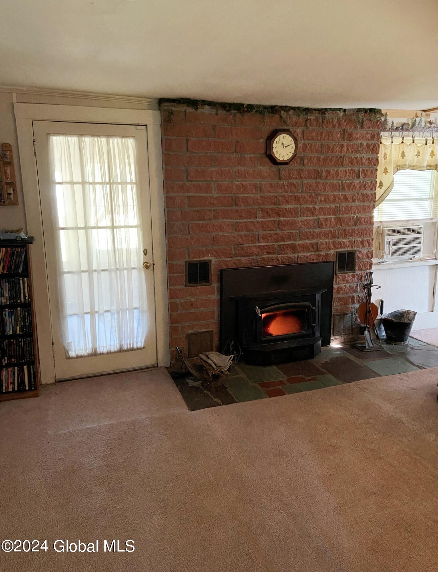 408 Reynolds Road Moreau, NY 12828 - Photo 9 of 26 9