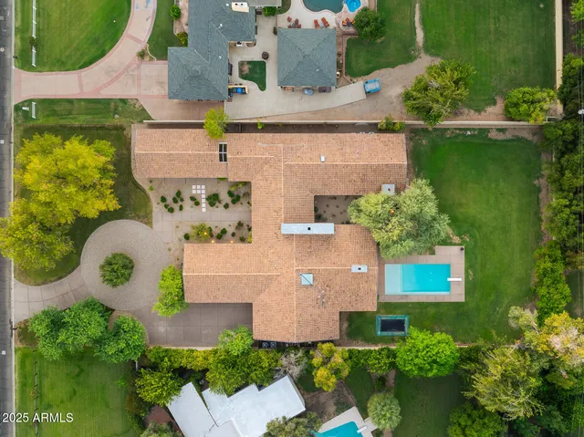 $4,300,000 | 514 West Rose Lane, Phoenix, AZ 85013