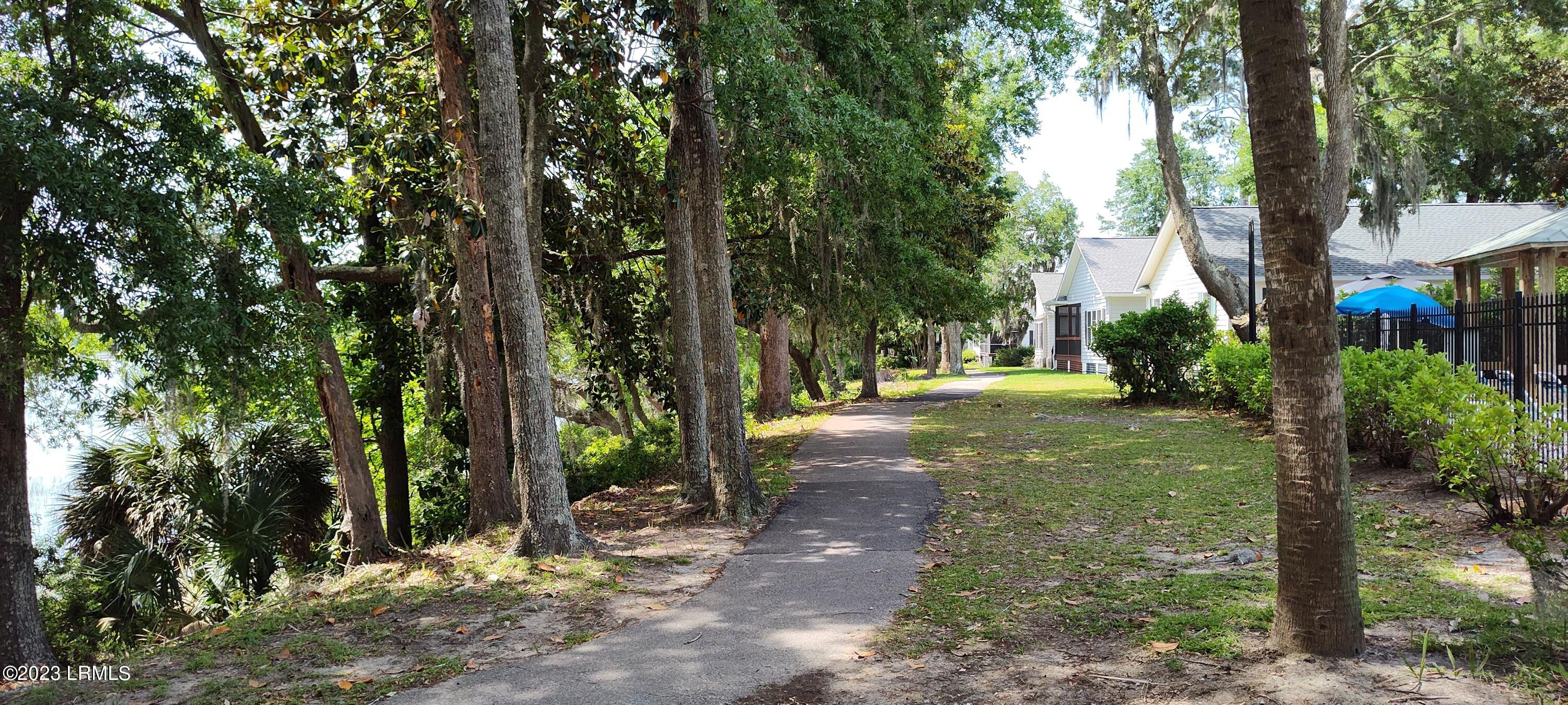 2 Duck Branch Court Port Royal, SC 29902 - Photo 16 of 18 walking paths