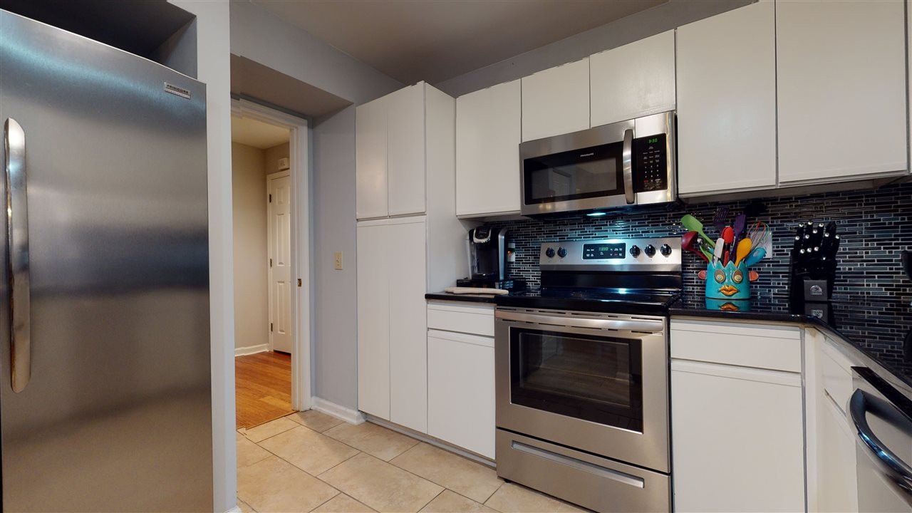 3827 Carnegie Lane Raleigh, NC 27612 - Photo 6 of 30 Photo 6