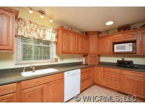 134 Pine Ridge Drive Fairview, NC 28730 - Photo 10 of 24 Gallery Image 10