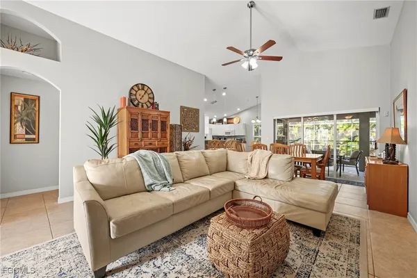 $5,500 | 1831 Southeast Van Loon Terrace, Cape Coral, FL 33990