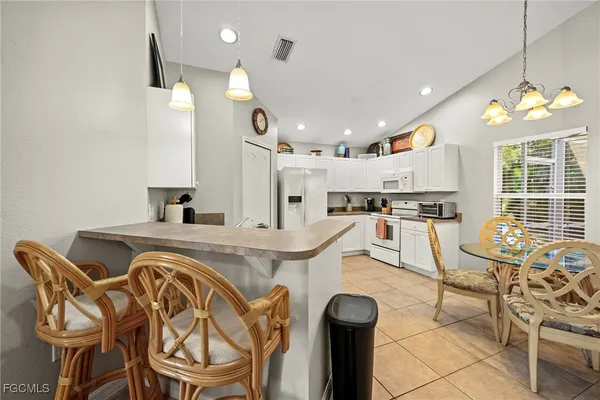 $5,500 | 1831 Southeast Van Loon Terrace, Cape Coral, FL 33990