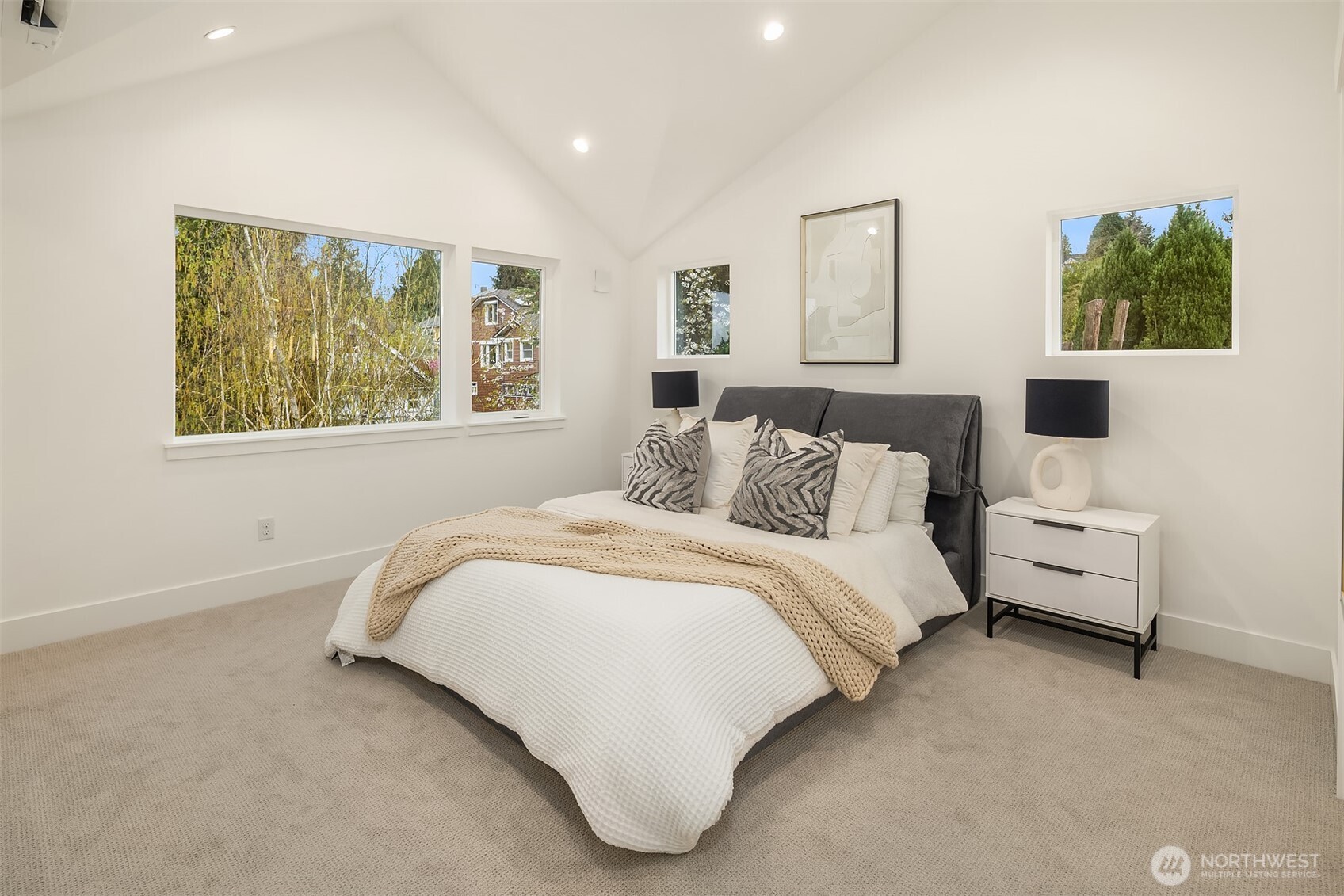 533 North 70th Street Seattle, WA 98103 - Photo 15 of 29